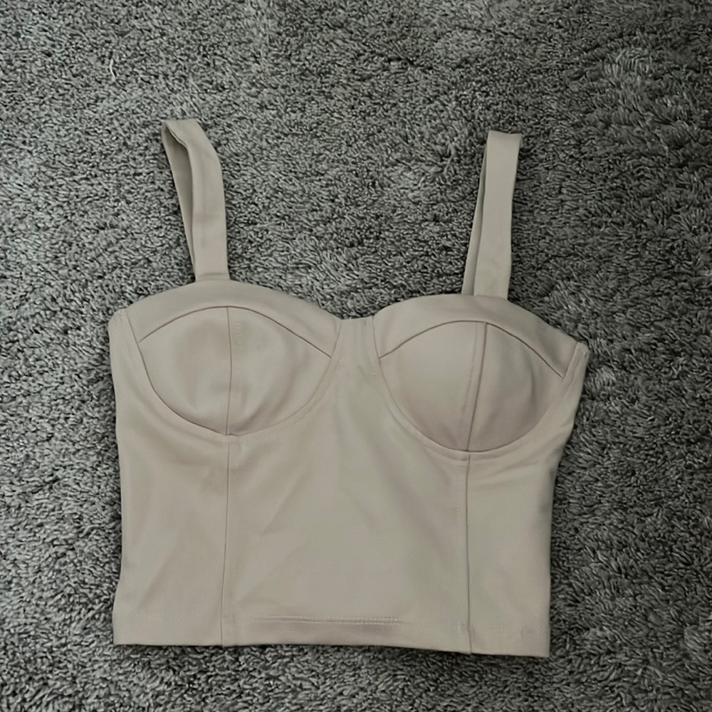 Light tan top